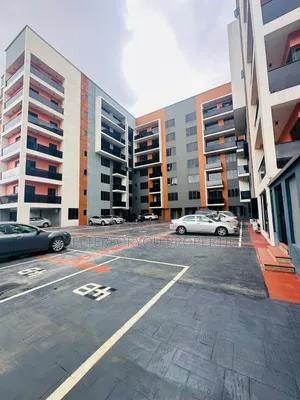2bdrm Apartment in Lekki Phase 1 for rent