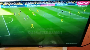 LG TV 32 Inches