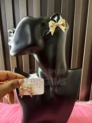 Classy Earring