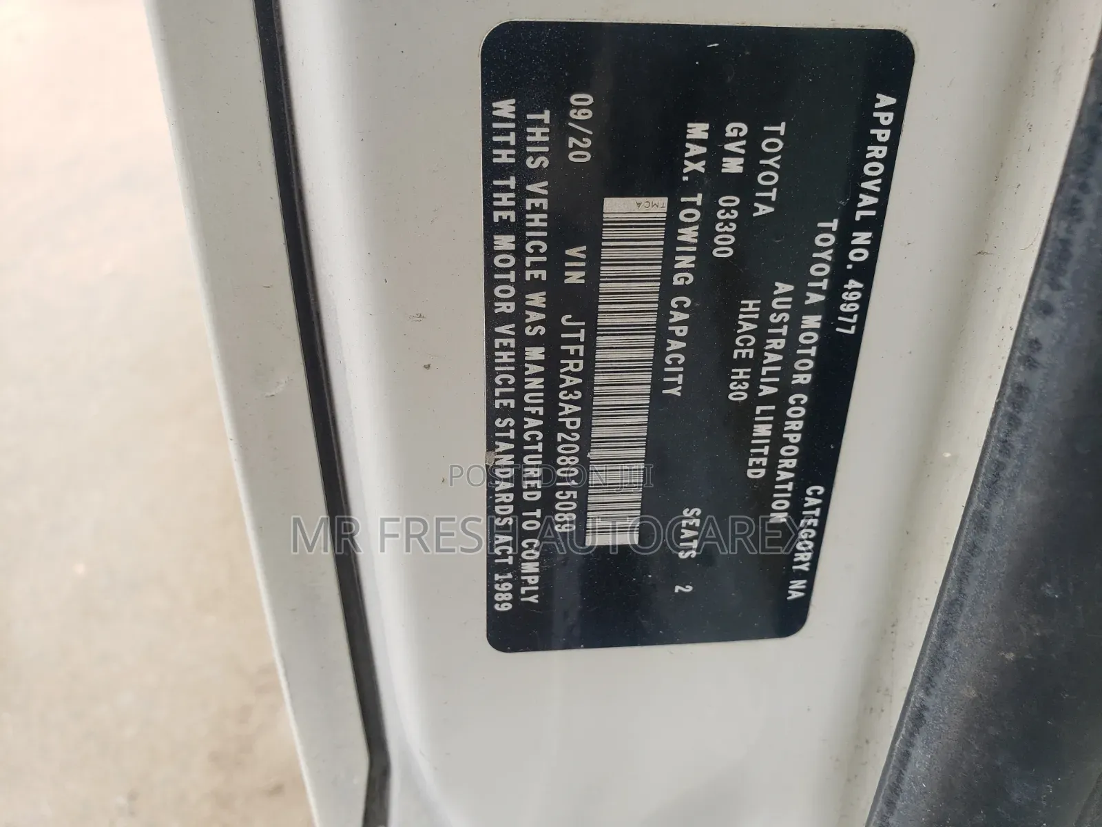 Toyota HiAce 2021 White