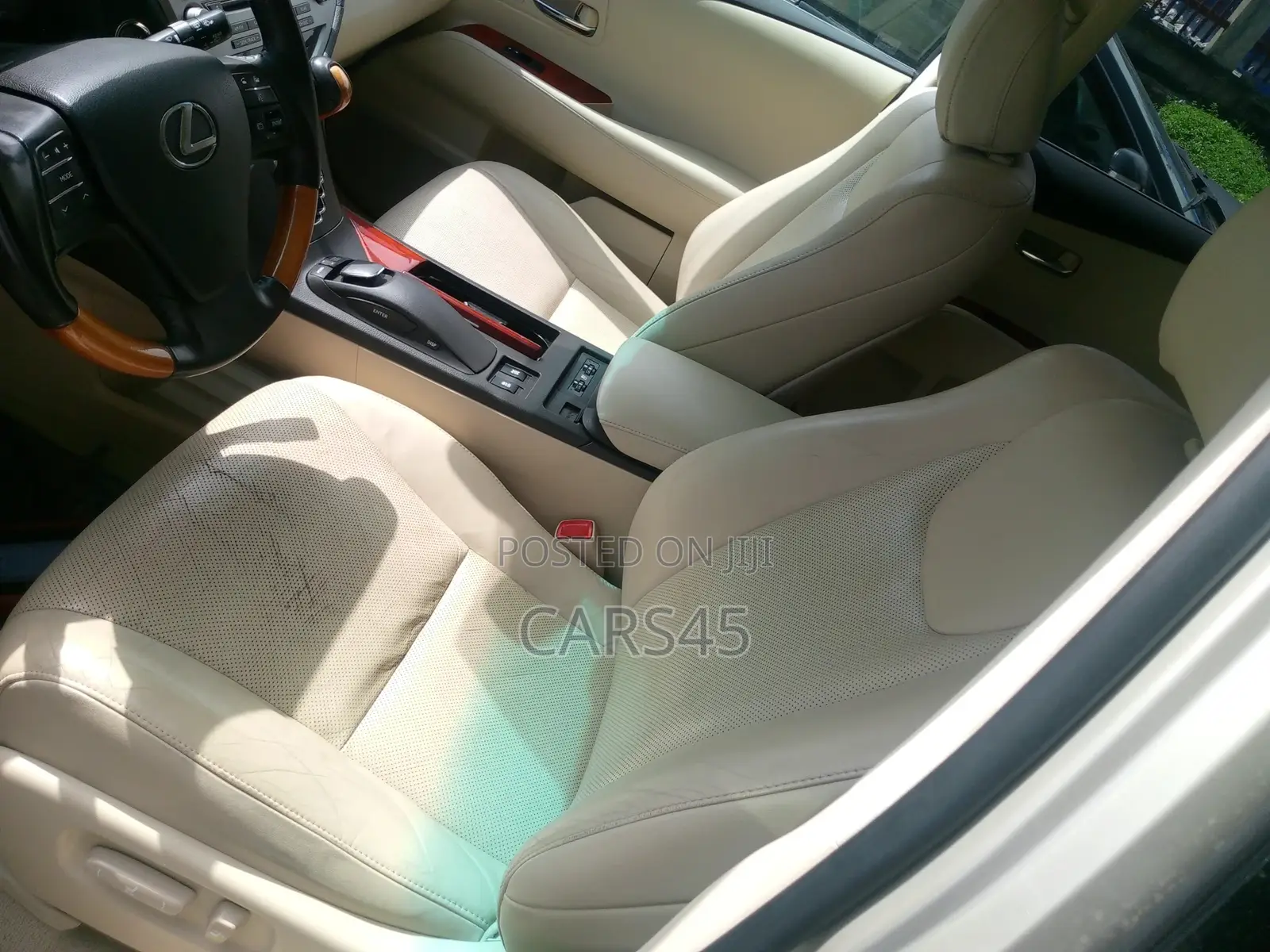 Lexus RX 2011 Gold