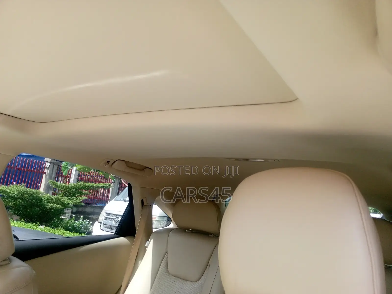Lexus RX 2011 Gold