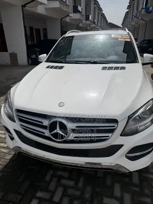 Mercedes-Benz GLE-Class GLE 350 2016 White