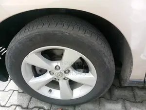 Lexus RX 2011 Gold