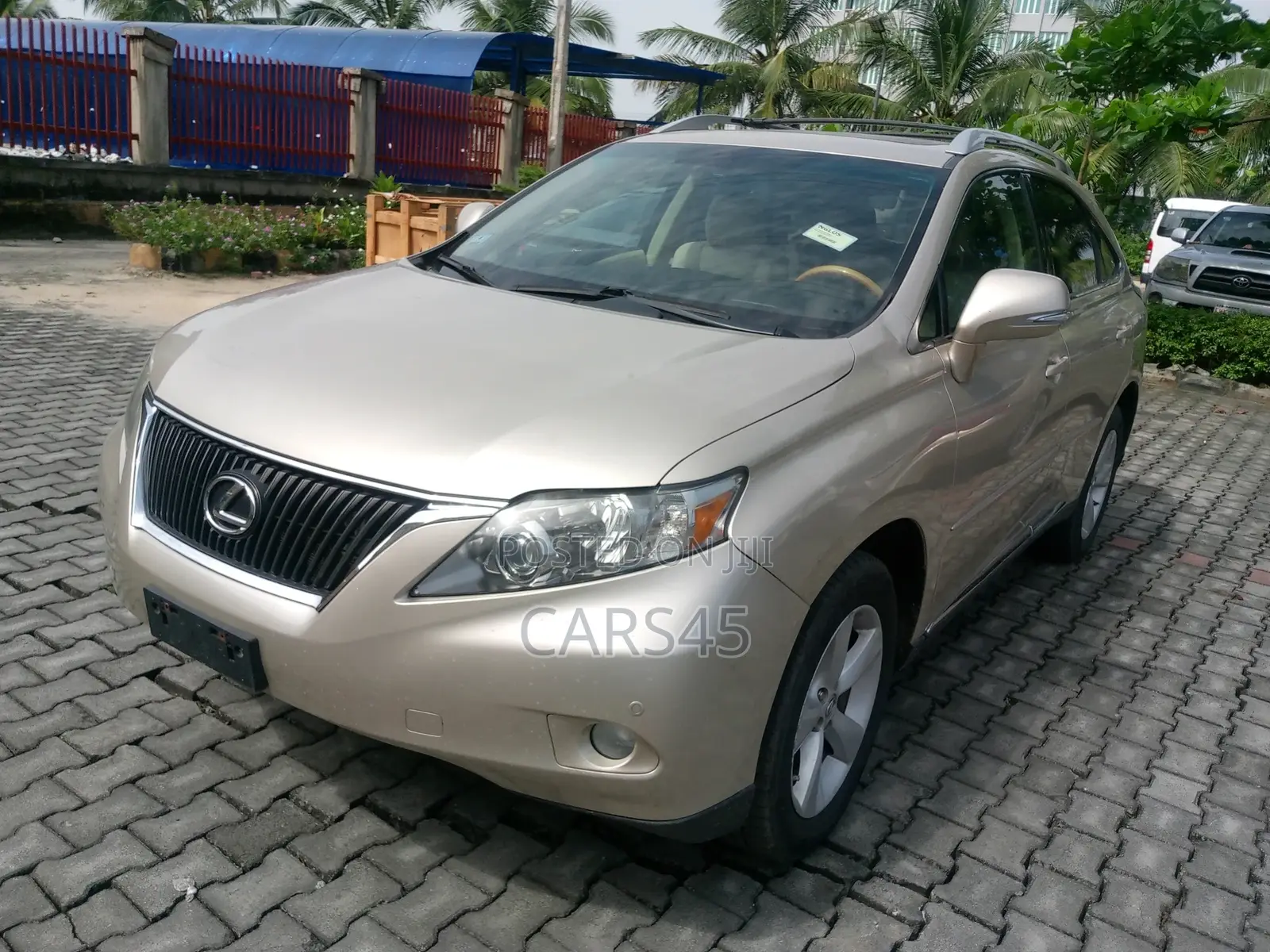 Lexus RX 2011 Gold