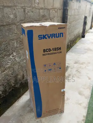 SKYRUN 180L Refrigerator With Freezer Compartment