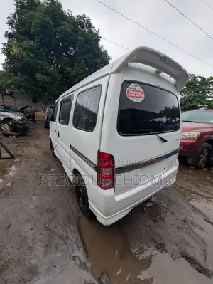 Suzuki APV Minibus 2010 White