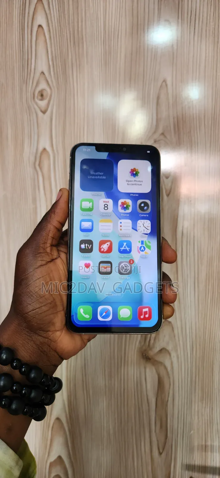 Apple iPhone 11 Pro Max 64 GB White