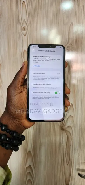 Apple iPhone 11 Pro Max 64 GB White