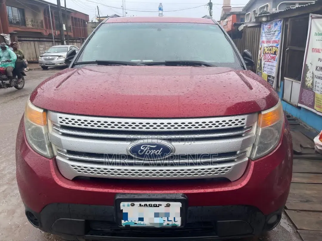 Ford Explorer 2014 Red