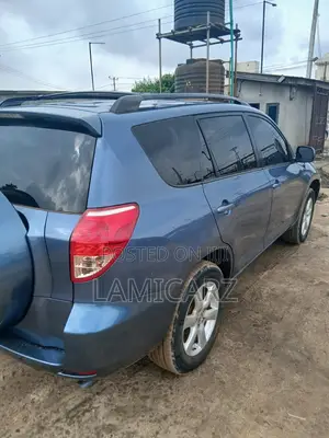 Toyota RAV4 2009 Blue
