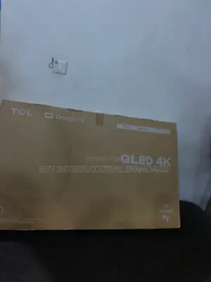 TCL Google TV TCL50C645 for Modern Family Entertainment