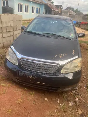Toyota Corolla 2004 Black