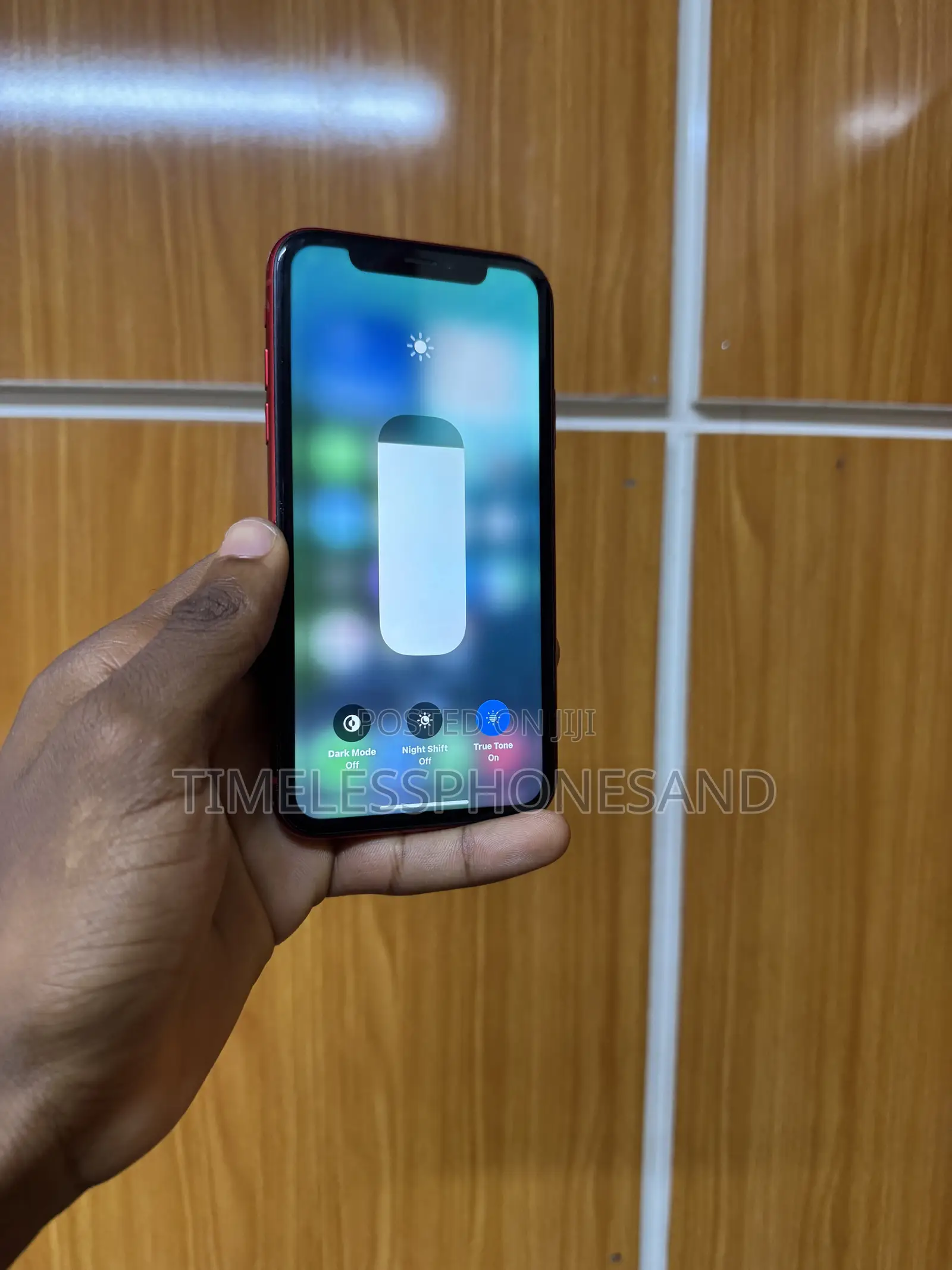 Apple iPhone XR 64 GB Red