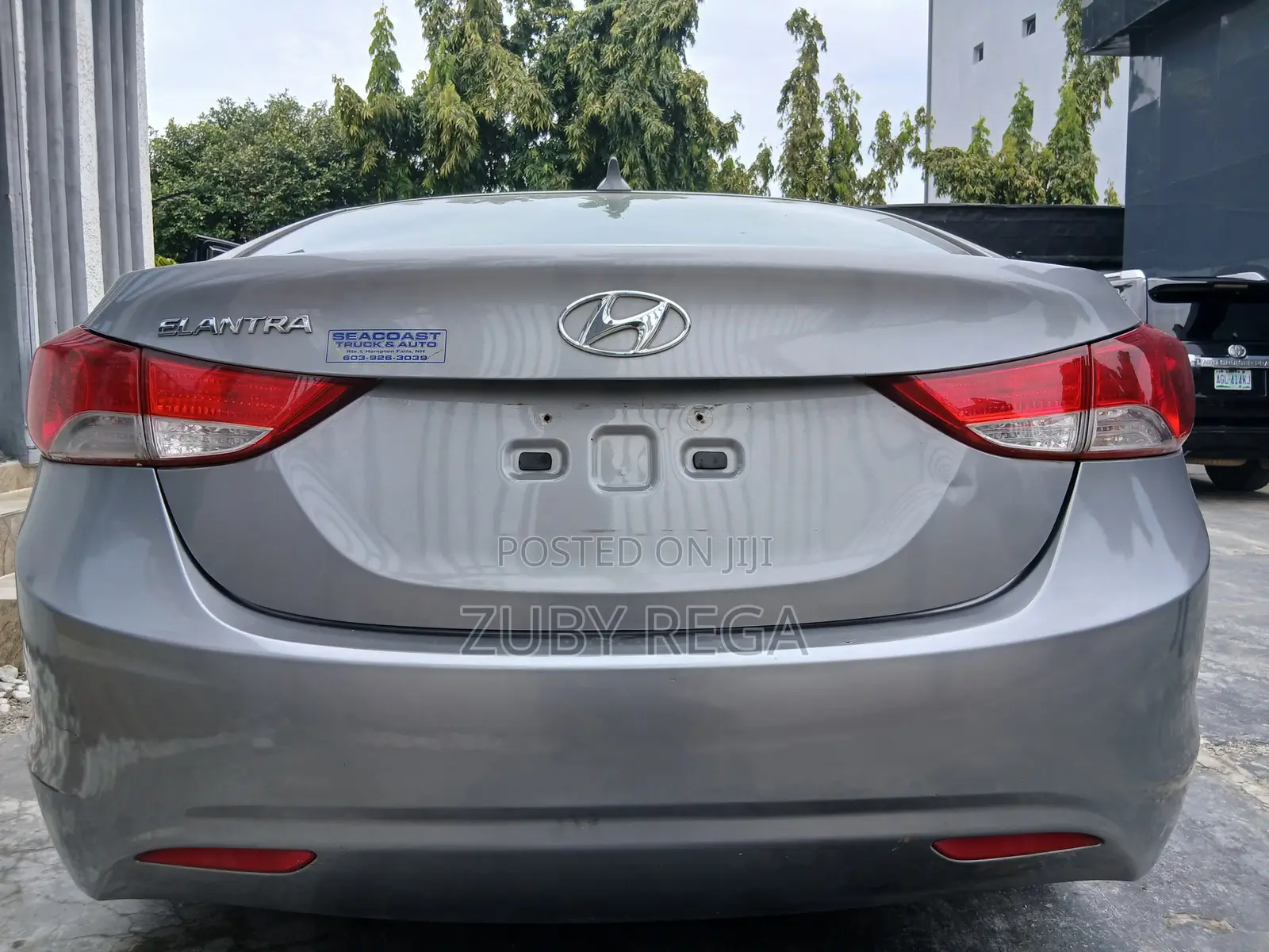 Hyundai Elantra 2012 Gray