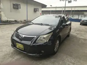 Toyota Avensis 2010 Black