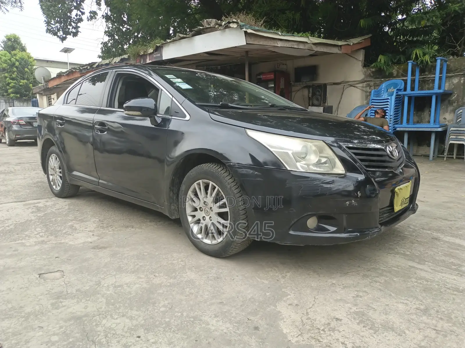 Toyota Avensis 2010 Black
