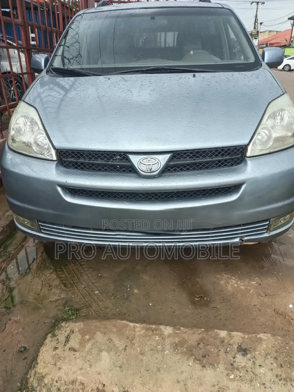Toyota Sienna XLE 2005 Blue