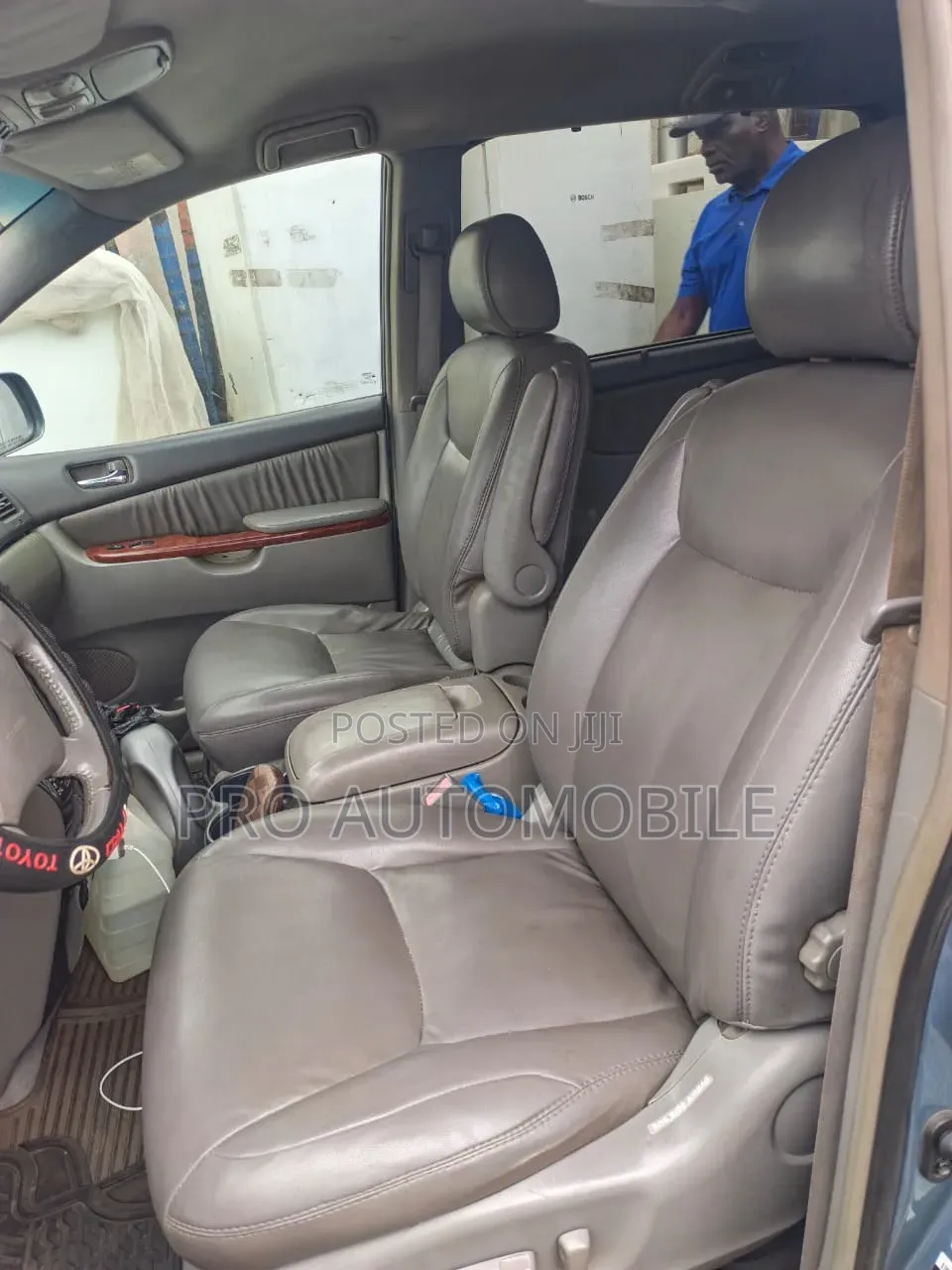 Toyota Sienna XLE 2005 Blue