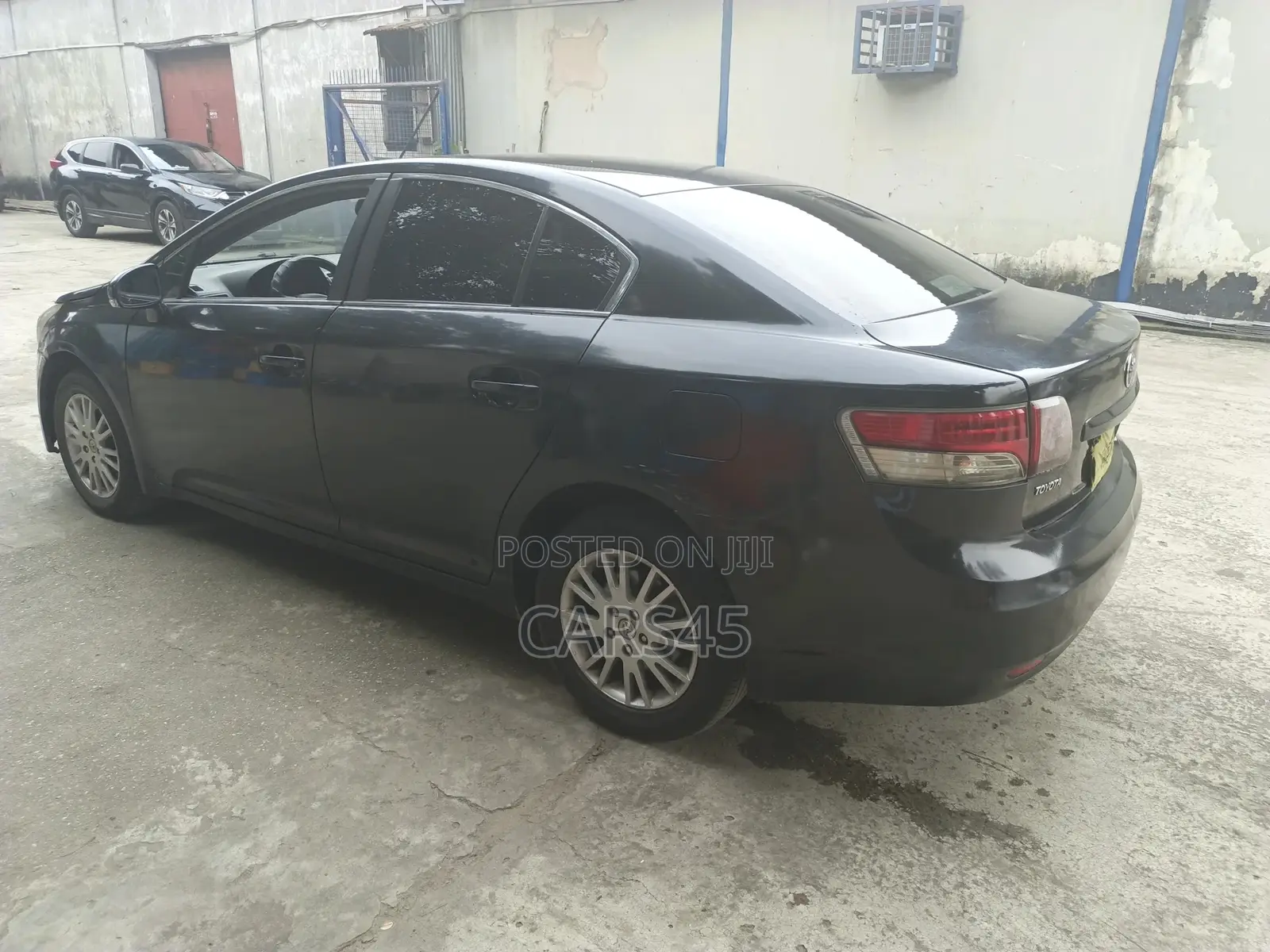 Toyota Avensis 2010 Black