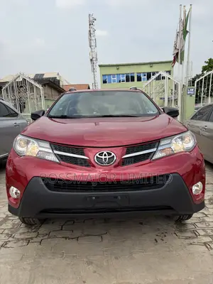 Toyota RAV4 LE 4dr SUV (2.5L 4cyl 6A) 2014 Red