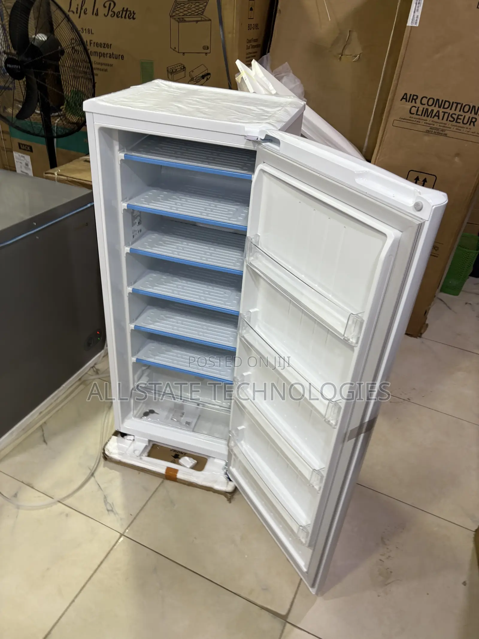 LG GN-304SQBR Freezer for Supermarket Storage