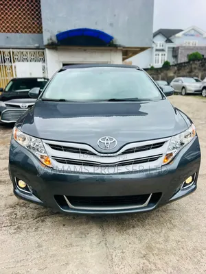 Toyota Venza XLE 2012 Blue