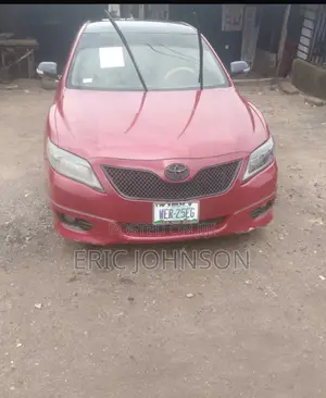 Toyota Camry Base 4dr Sedan (2.5L 4cyl 6M) 2010 Red