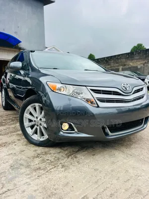 Toyota Venza XLE 2012 Blue