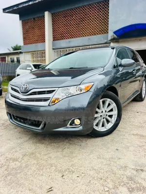 Toyota Venza XLE 2012 Blue