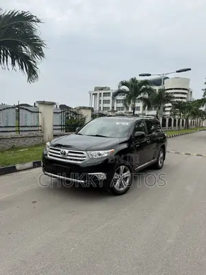 Toyota Highlander Limited 2011 Black