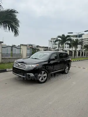 Toyota Highlander Limited 2011 Black