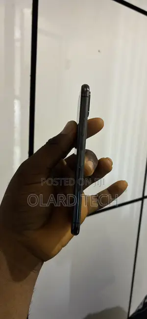 Apple iPhone X 64 GB Black