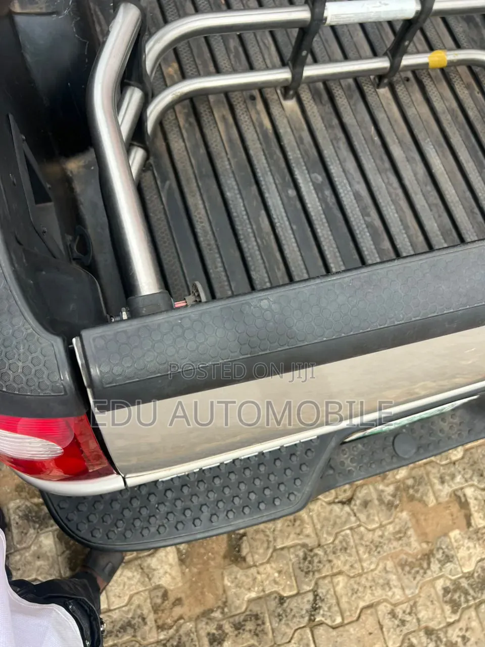 Ford Explorer 2004 Silver