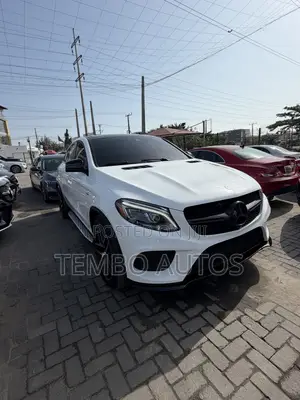 Mercedes-Benz GLE-Class 2016 White