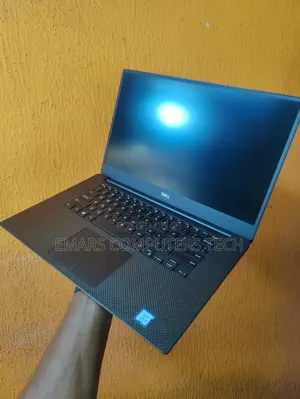 Laptop Dell Precision 5530 16GB Intel Core i9 SSD 512GB