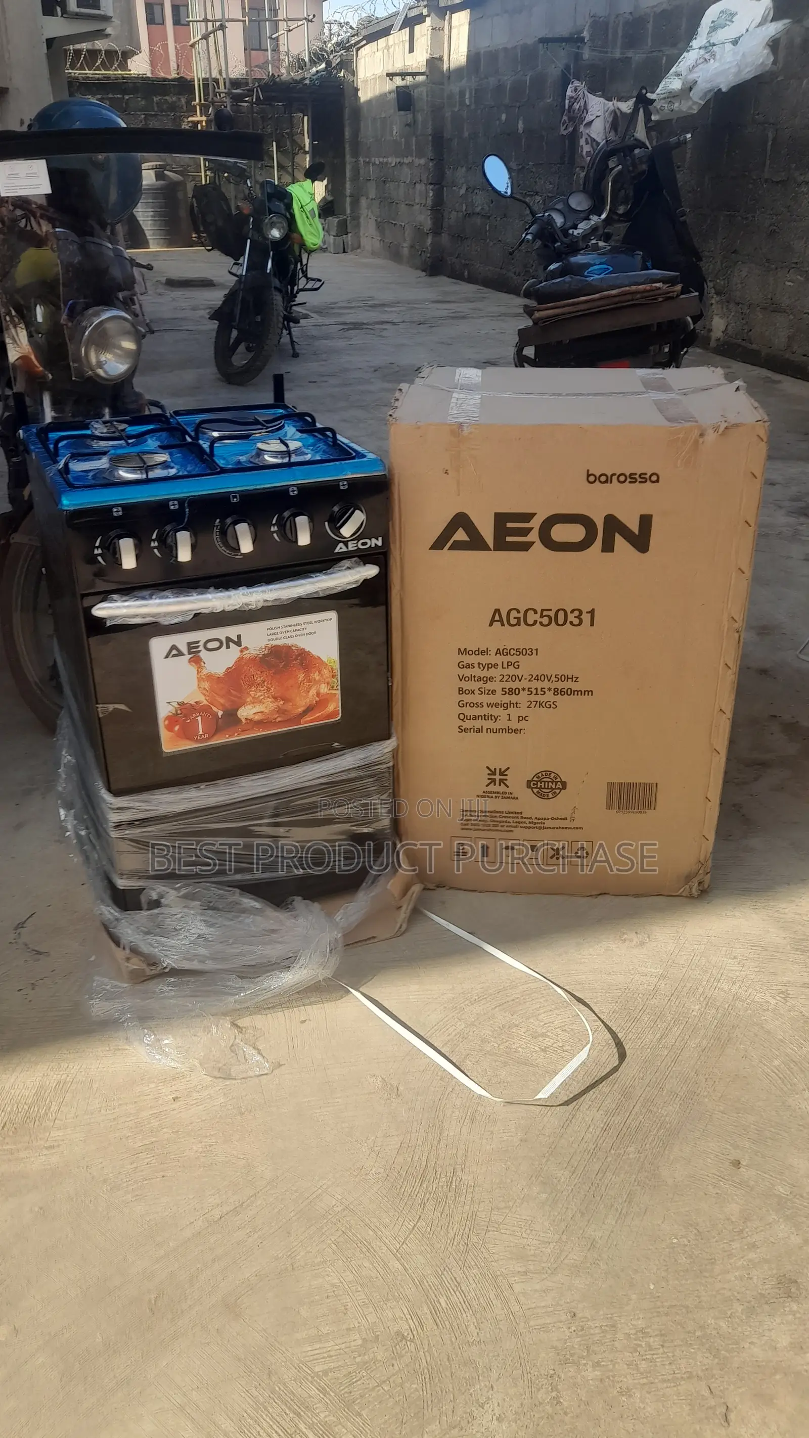 AEON 3+1 Cooker Featuring a Built-in Baking Oven