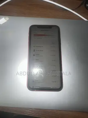 Apple iPhone XR 128 GB Red