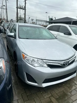 Toyota Camry 2013 Silver