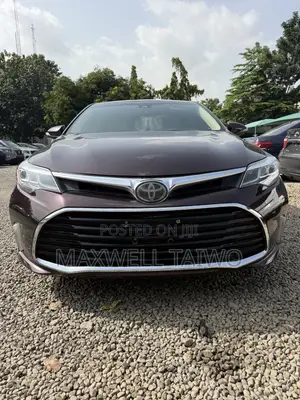 Toyota Avalon Touring Sedan FWD (3.5 6cyl 6A) 2017 Red
