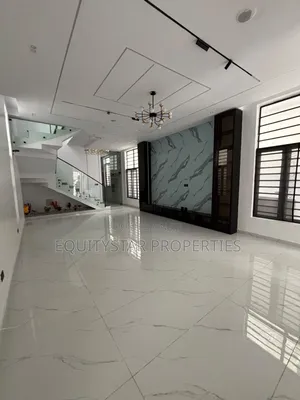 5bdrm Duplex in Sangotedo for sale
