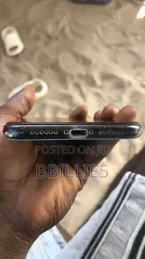 Apple iPhone XR 64 GB Black