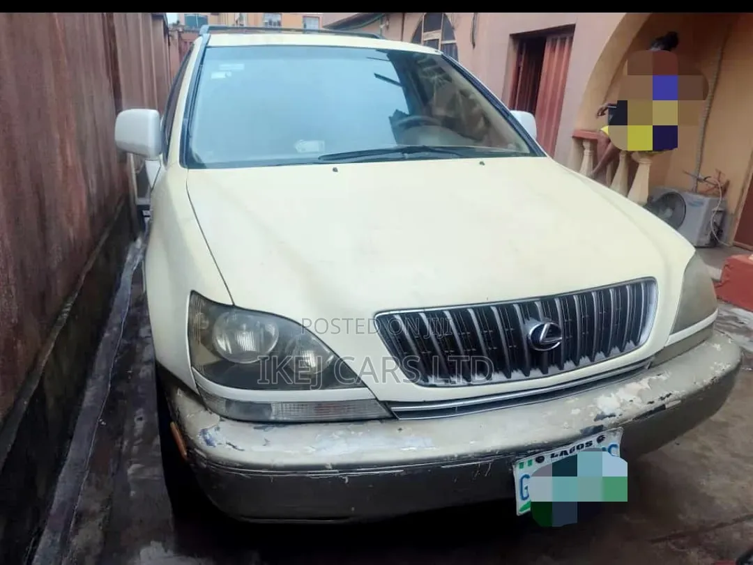 Lexus RX 2002 White