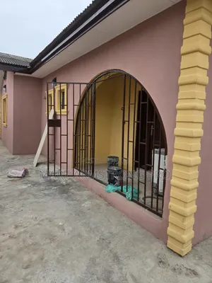 Furnished 6bdrm Block of Flats in Eyita, Ikorodu for rent