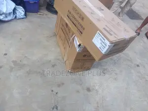 Modern LG 1.5HP Inverter AC for Residential Use
