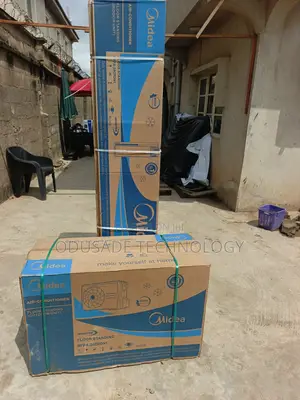 Midea 3HP Inverter Standing AC MFPA-24CRDN1