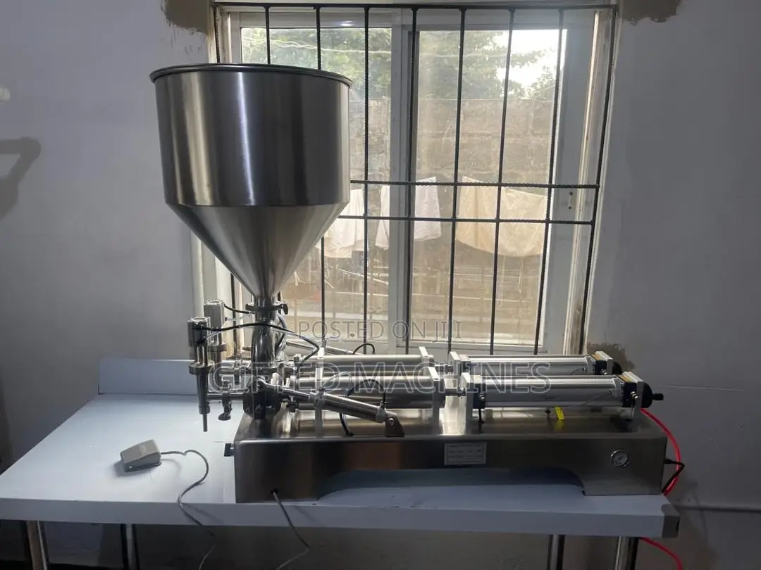 Double Head Paste Filling Machine
