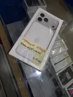 New Apple iPhone 17 Pro Max 256 GB Silver