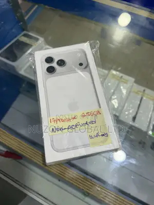 New Apple iPhone 17 Pro Max 256 GB Silver