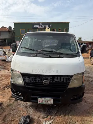 Nissan Patrol 2010 White